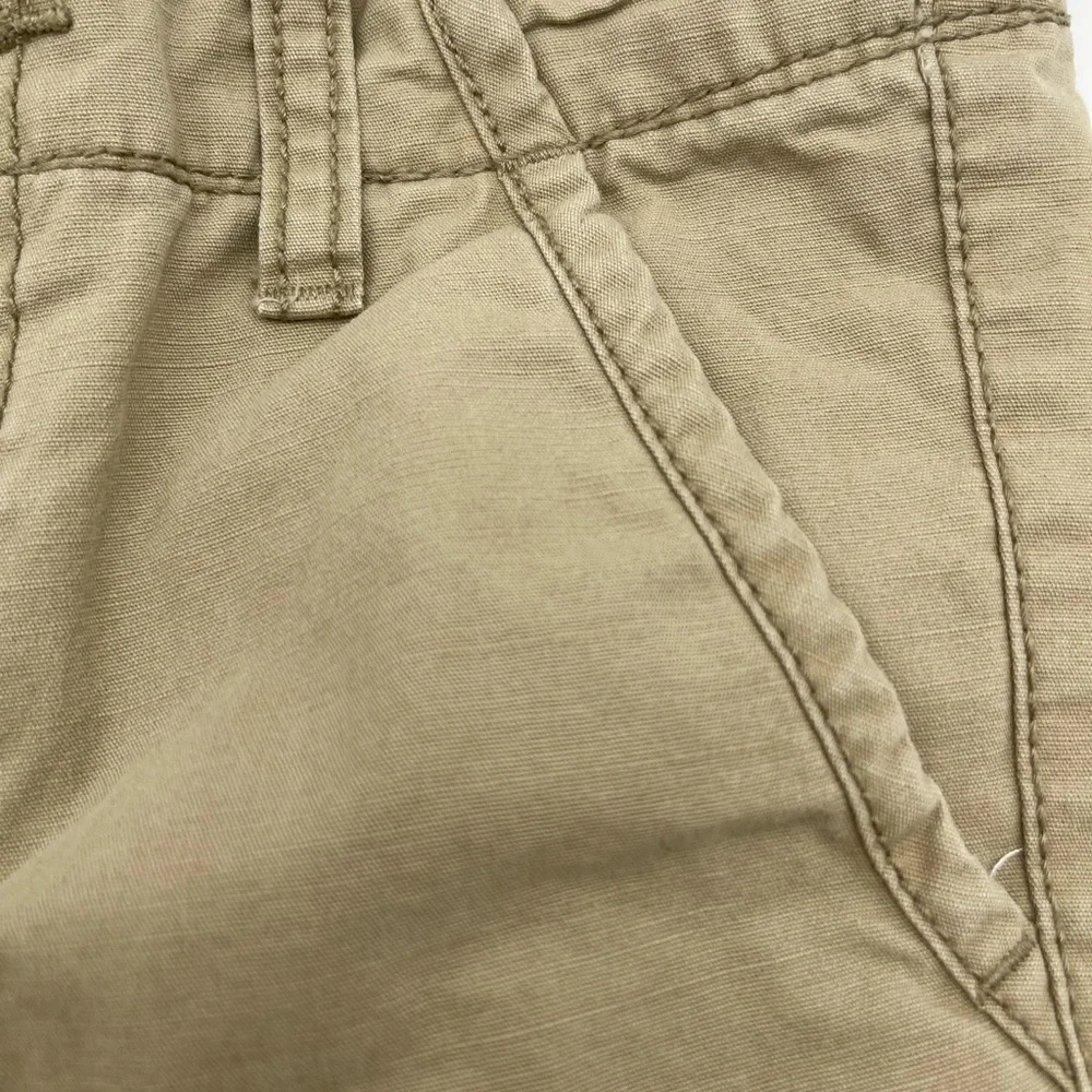 OshKosh B'gosh Boys Khaki Flat Front Shorts Size 7